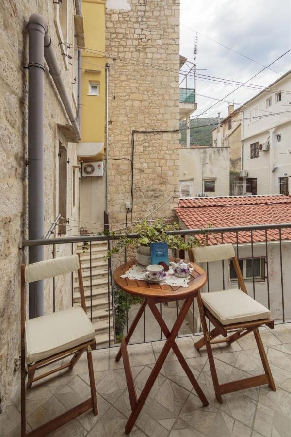 Apartment Filomena In The Center Komiža Kültér fotó